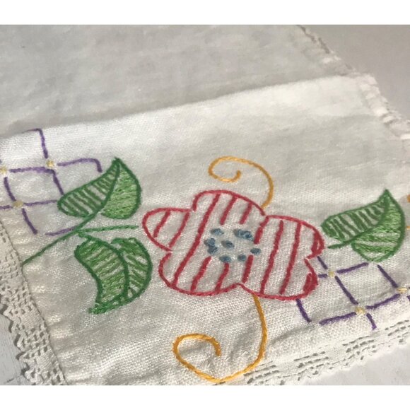 Vintage Hand-Embroidered Floral Linen Doilies Set Of 3 - Picture 2 of 9